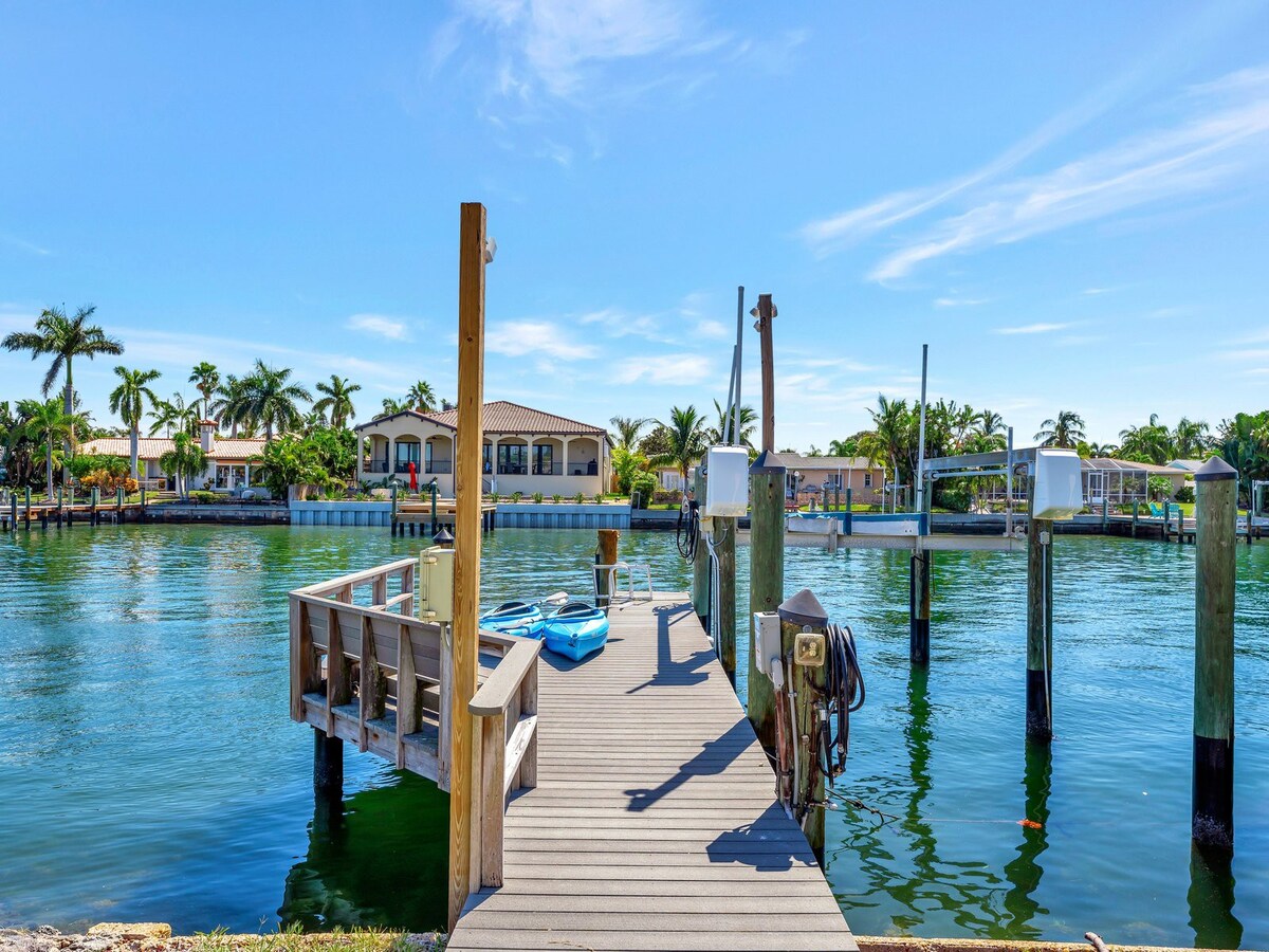 Waterfront House & Private Dock | Heated Pool!