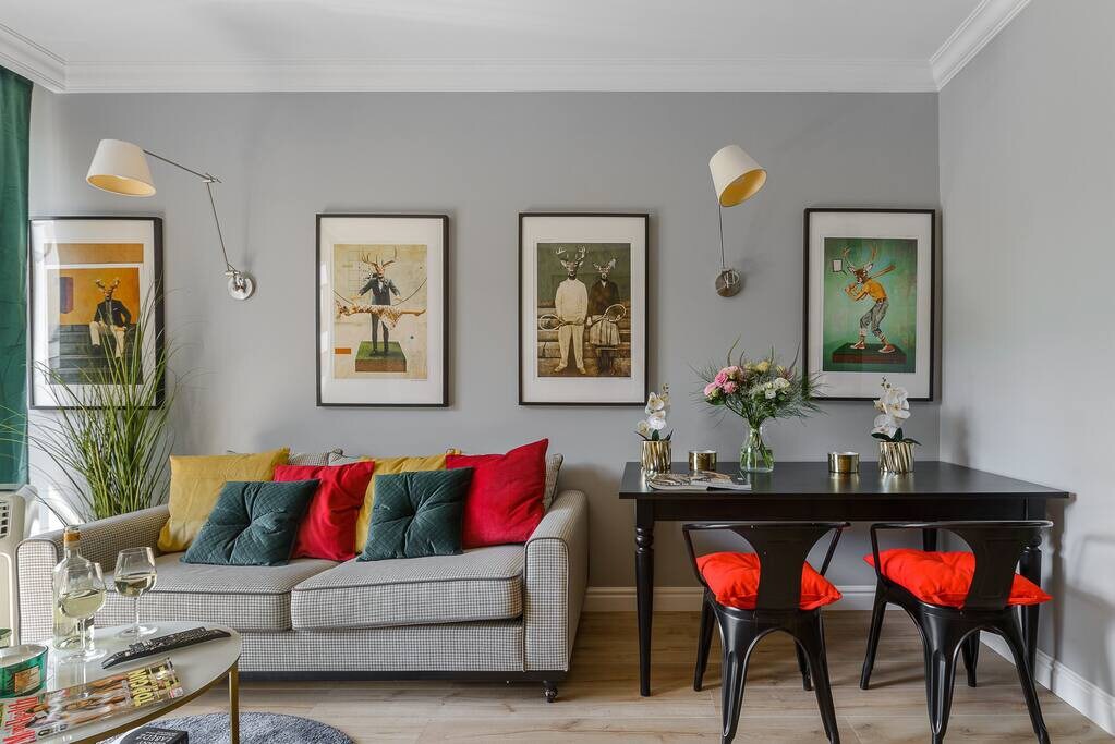 Lumina apartment with a cozy balcony