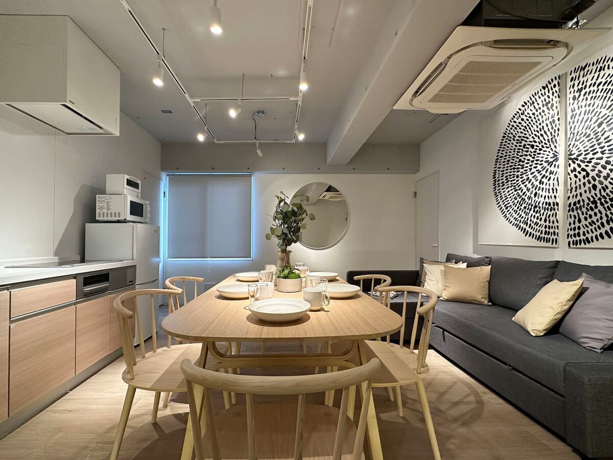Art BLD by b hotel Modern 2BR City Center for 8ppl