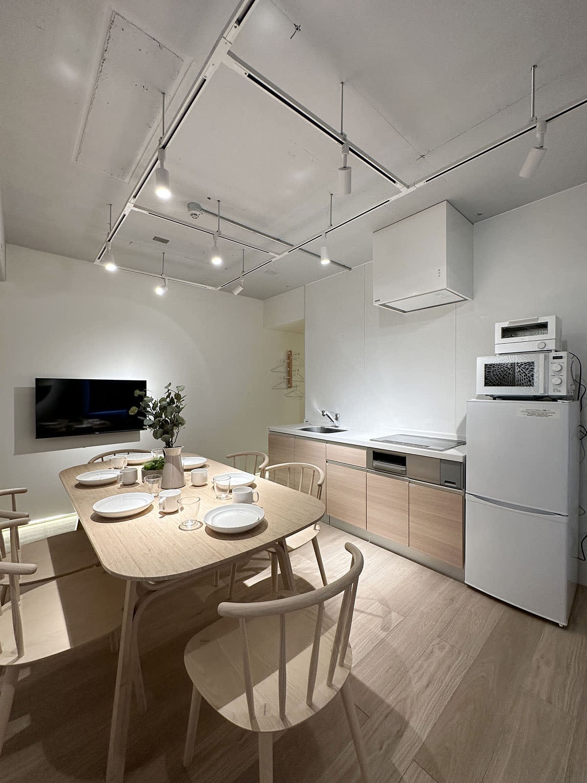 Art BLD by b hotel Modern 2BR City Center for 8ppl