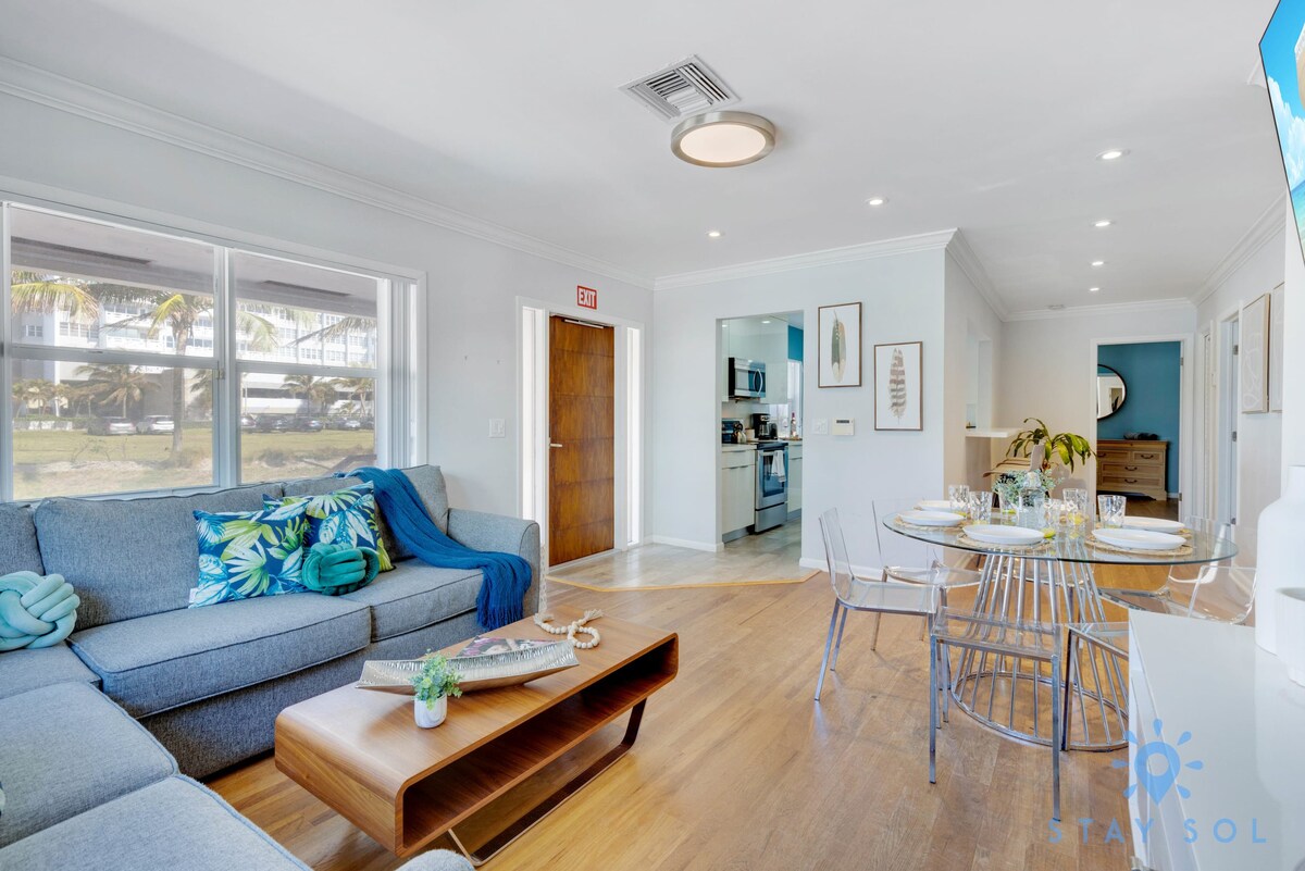 Beach Paradise : Family-Friendly + Free Parking
