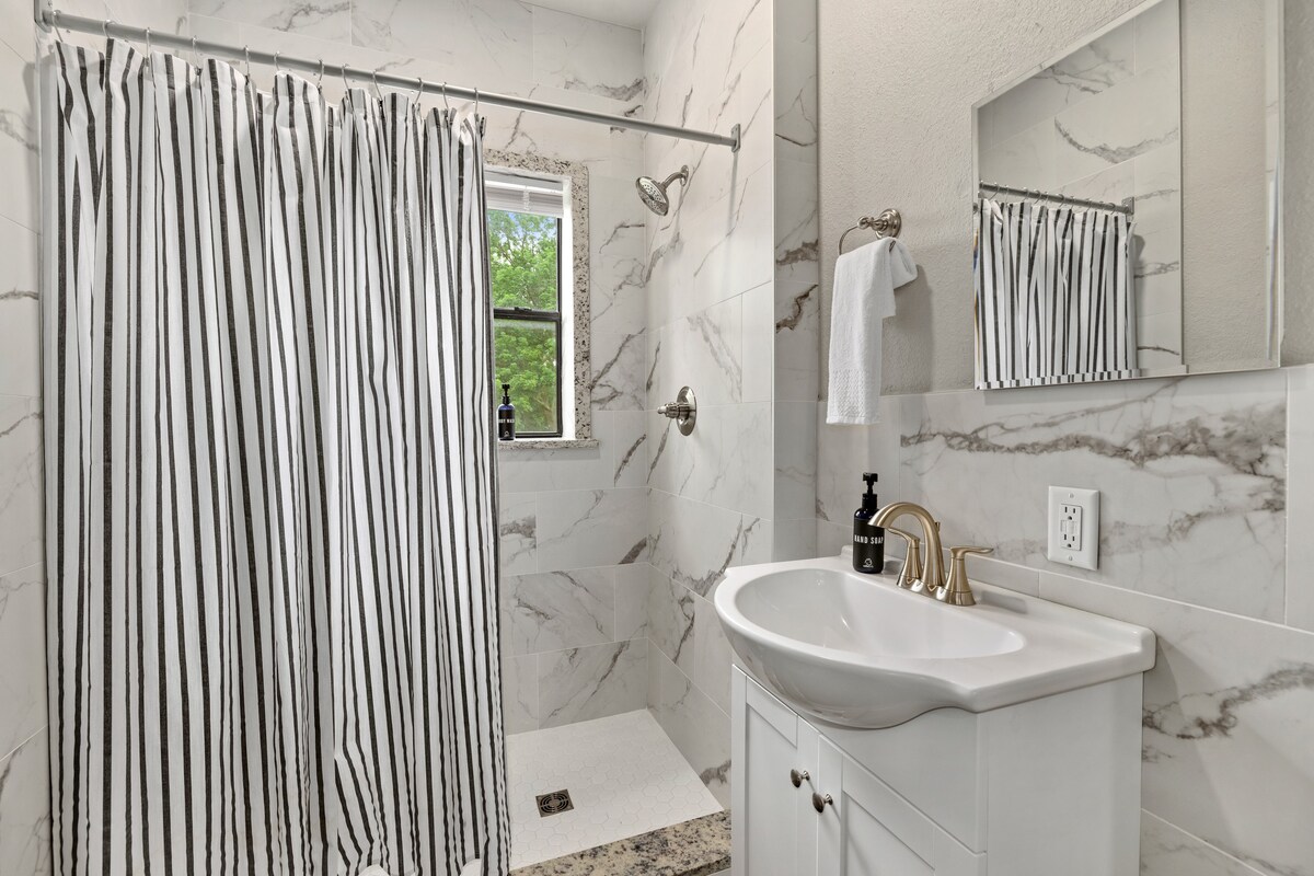 Apt. on Town Square | Downtown Fayetteville - Foto 14