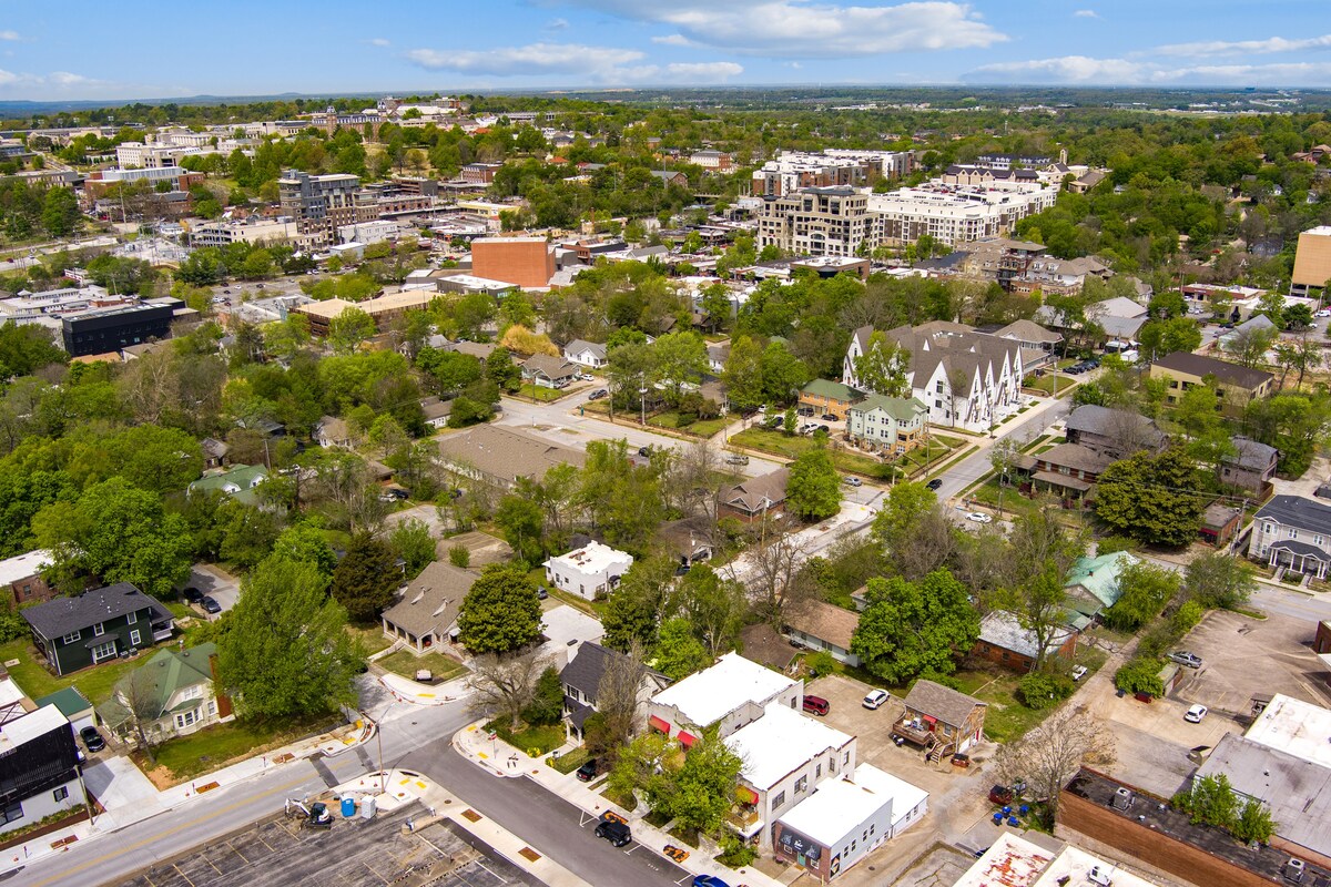 Apt. on Town Square | Downtown Fayetteville - Foto 22