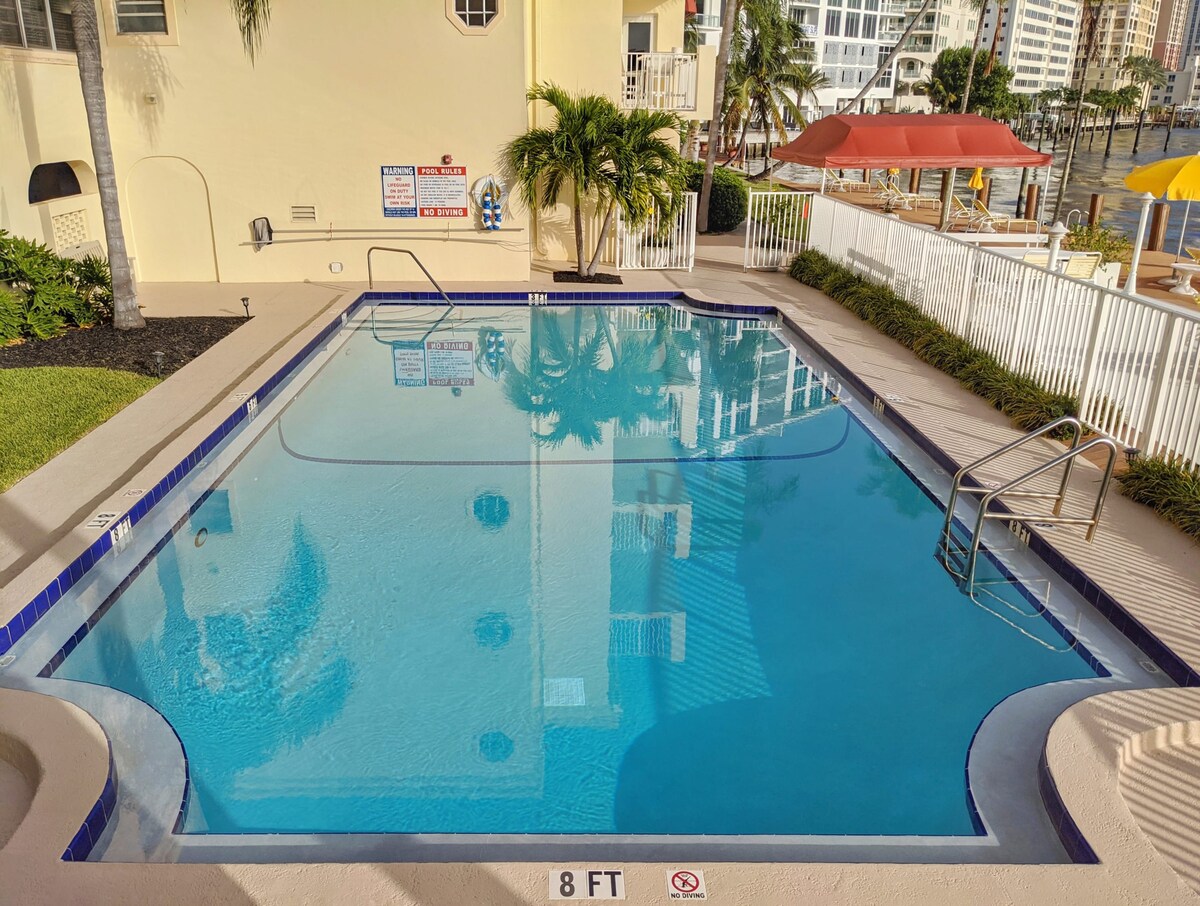 Fort Lauderdale Yacht & Beach Club 416