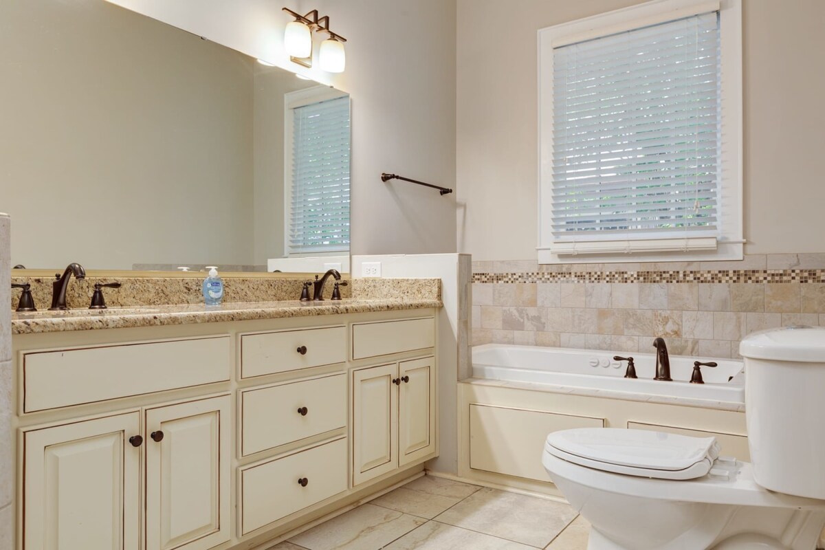 Charming Home - Walk to Uptown & Panthers Stadium - Historic District - Great Location - Foto 31