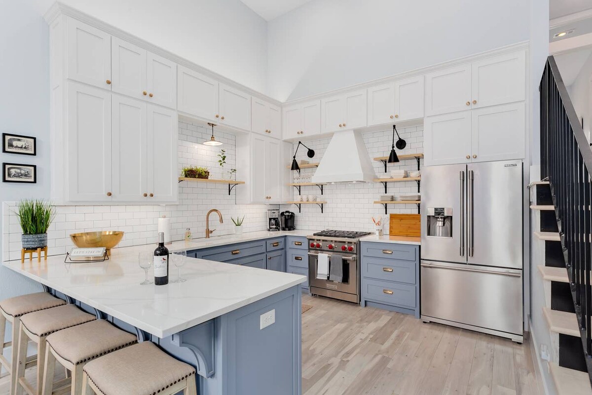 The Brownstone - 1 Block to Downtown Bentonville