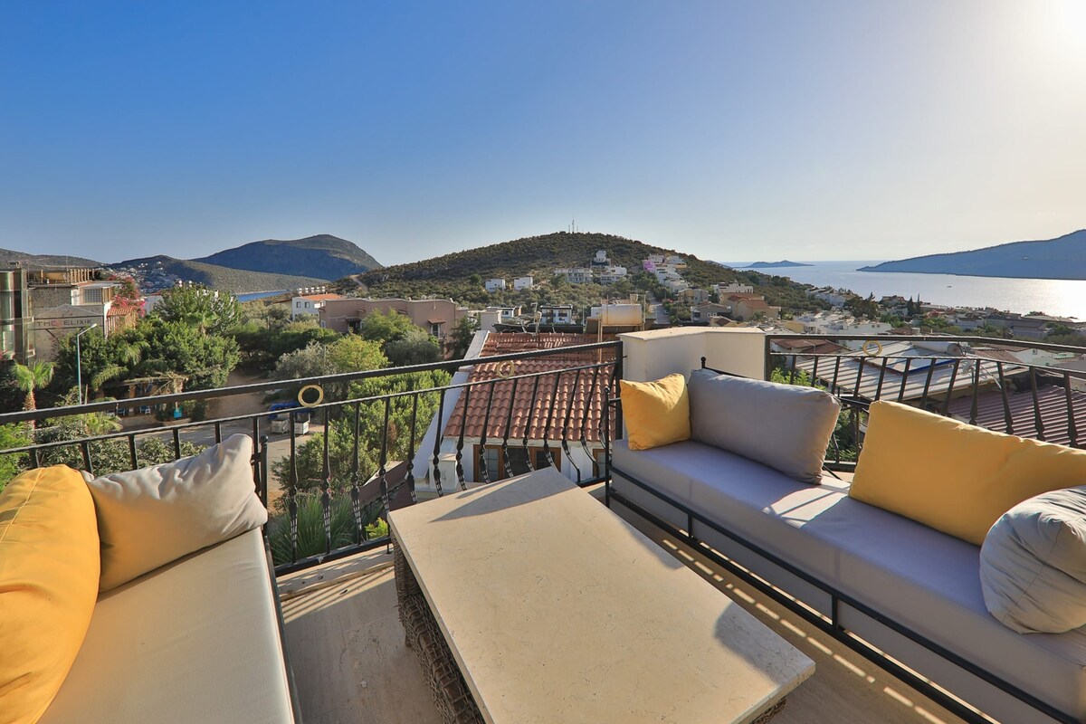 Villa Joy