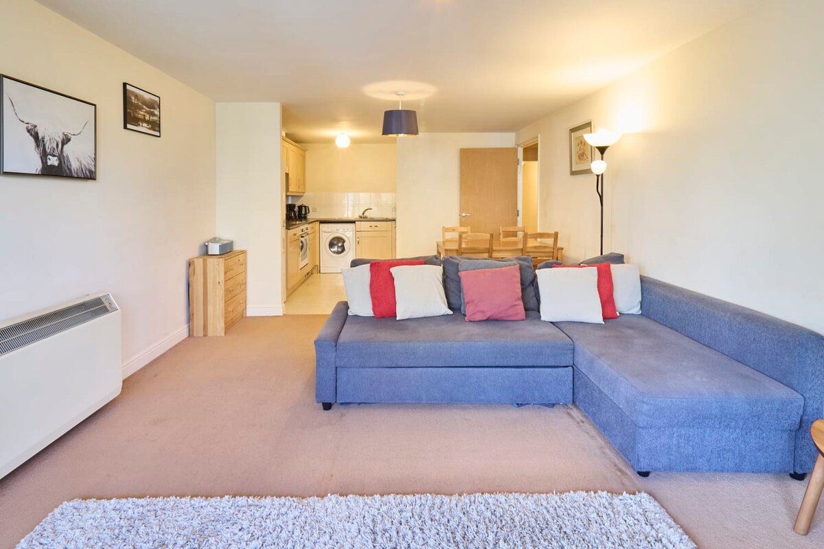 Bingley Court, Canterbury - Host & Stay
