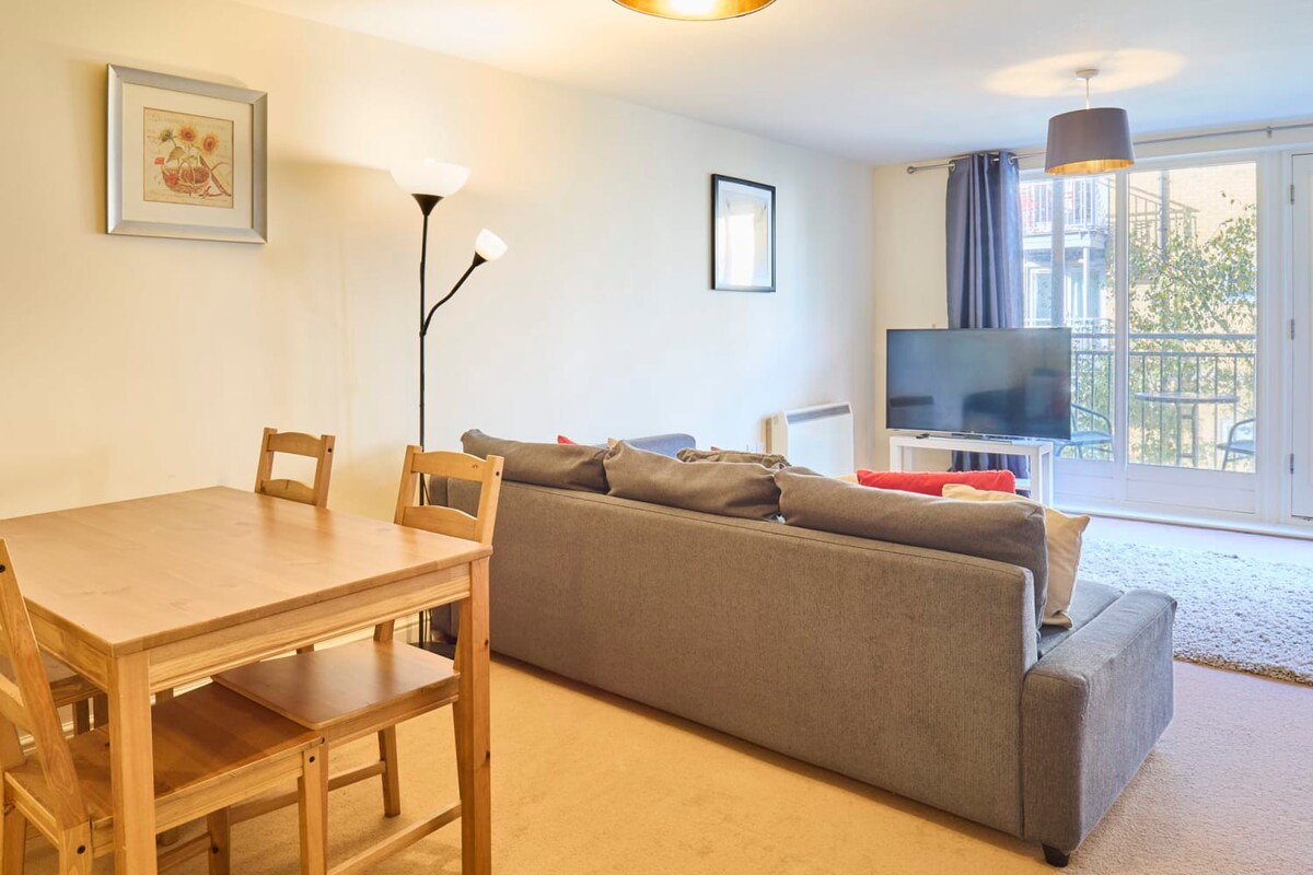 Bingley Court, Canterbury - Host & Stay