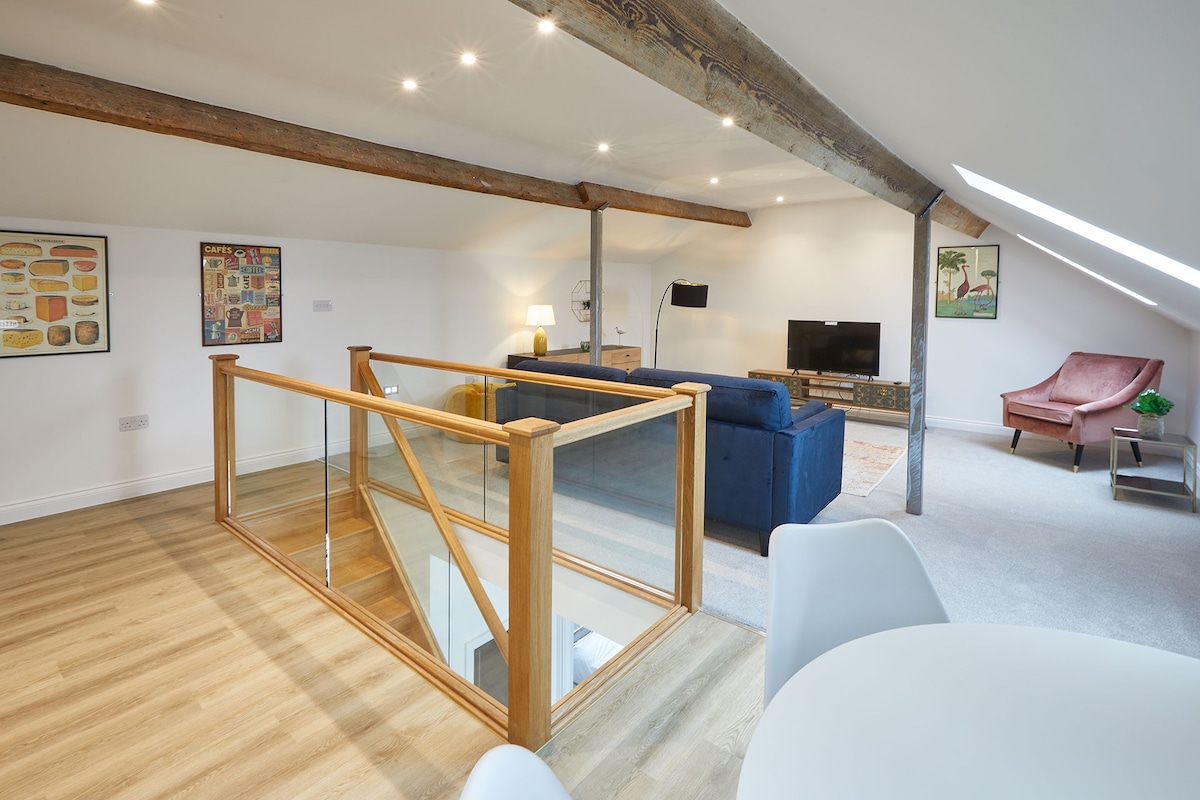 Apartment C at Cornerhouse Apartments, Saltburn-by-the-Sea - Host & Stay