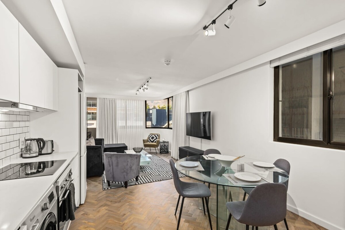 Tuynhuys Luxurious with Stunning View - Photo 28