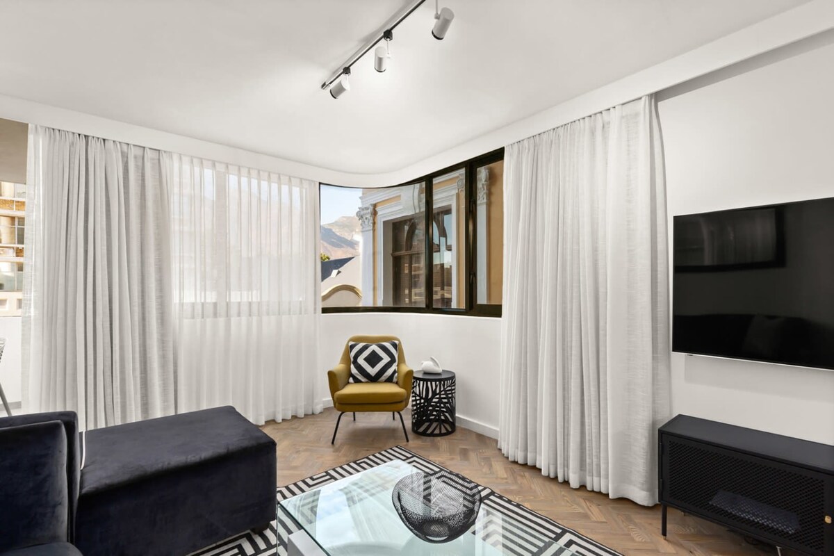 Tuynhuys Luxurious with Stunning View - Photo 29
