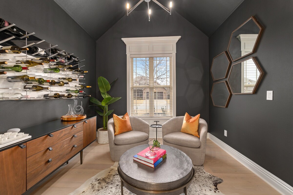 The Hearth House - Quiet Rogers Retreat