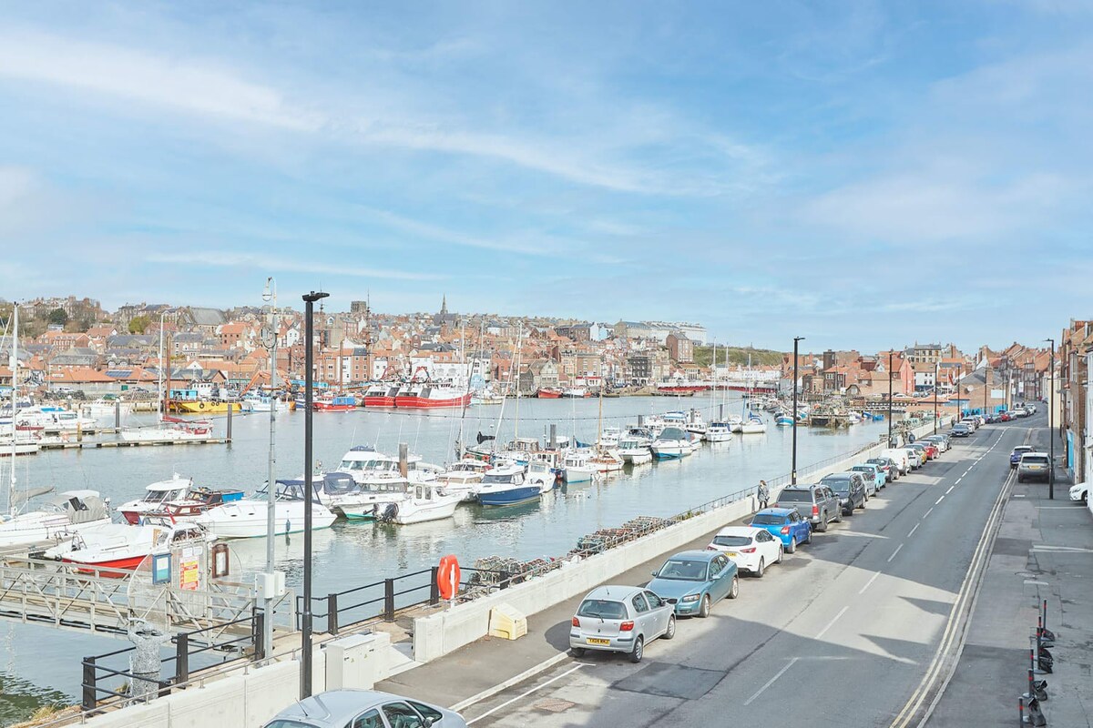 The Coastal Townhouse, Whitby - Stay North Yorkshire