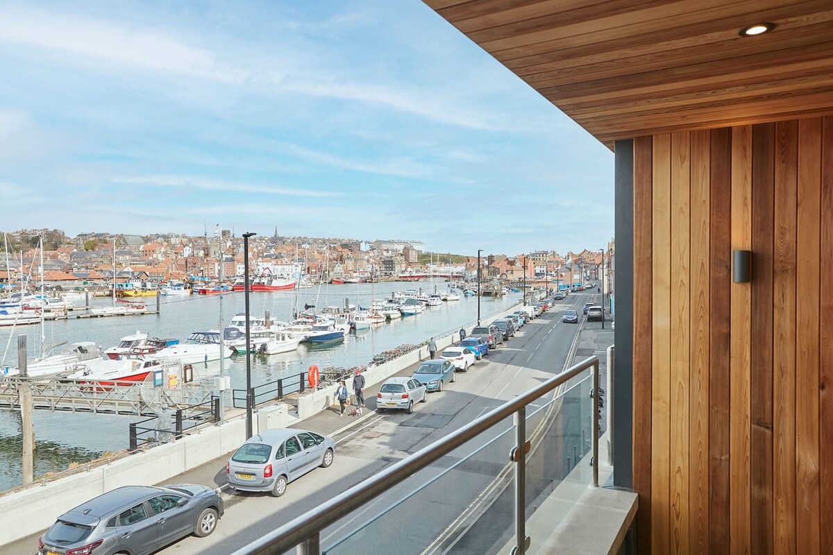 The Coastal Townhouse, Whitby - Stay North Yorkshire