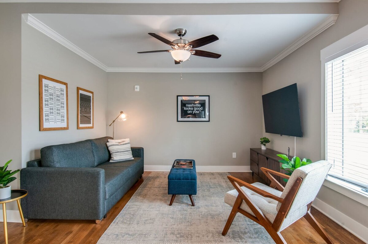New Nashville Condo with 2 King beds, walk to bars - Photo 8
