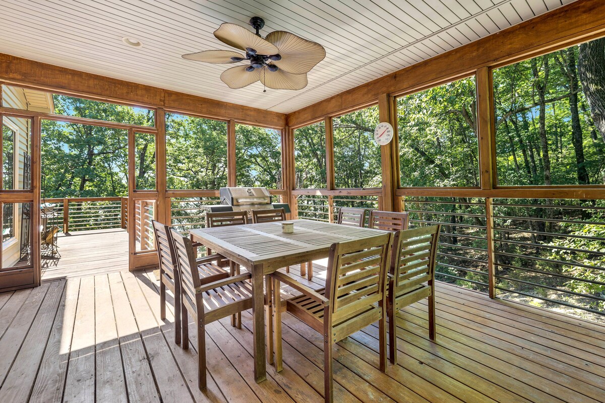 The Lake Escape - On Beaver Lake - Sleeps 15