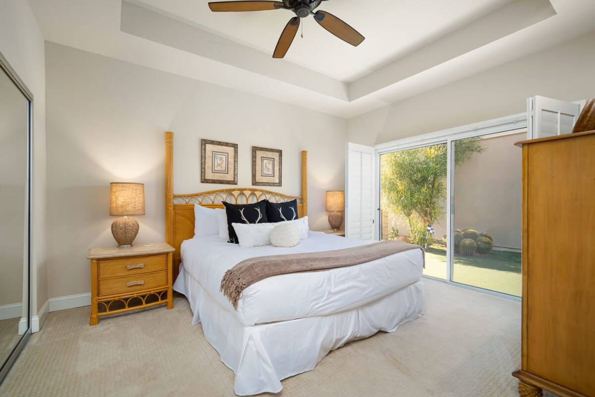 Casa Del Rio | Luxe 3BR w/ Pool, Spa & Lake Views - Foto 25