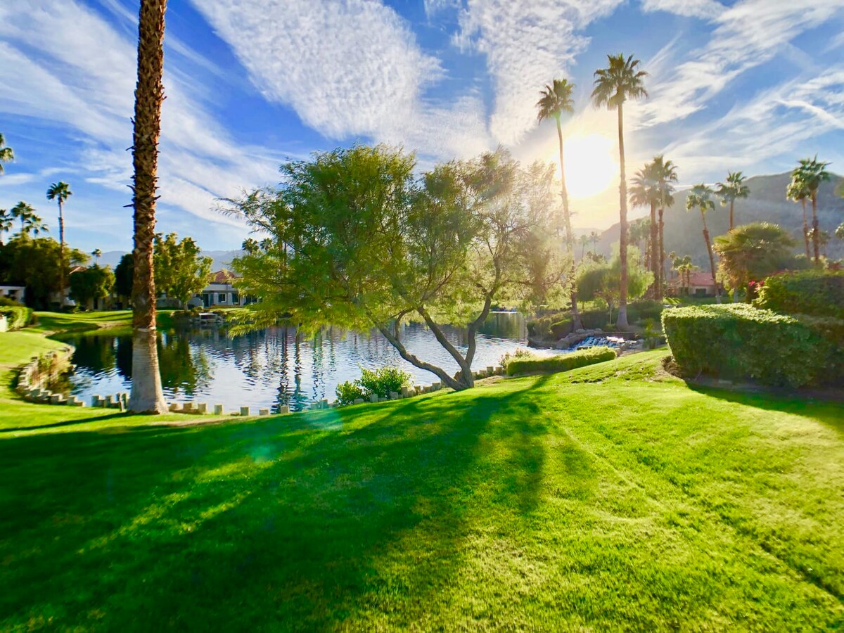 Casa Del Rio | Luxe 3BR w/ Pool, Spa & Lake Views - Foto 35