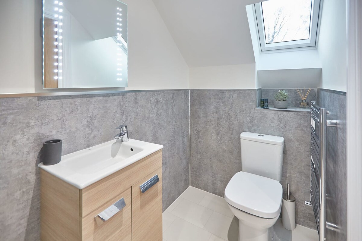 Littlebeck House, Briggswath - Host & Stay