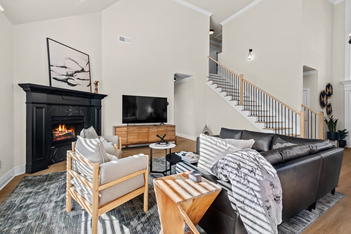 Apollo House | Luxury Retreat in Rogers. Sleeps 11 - Foto 17