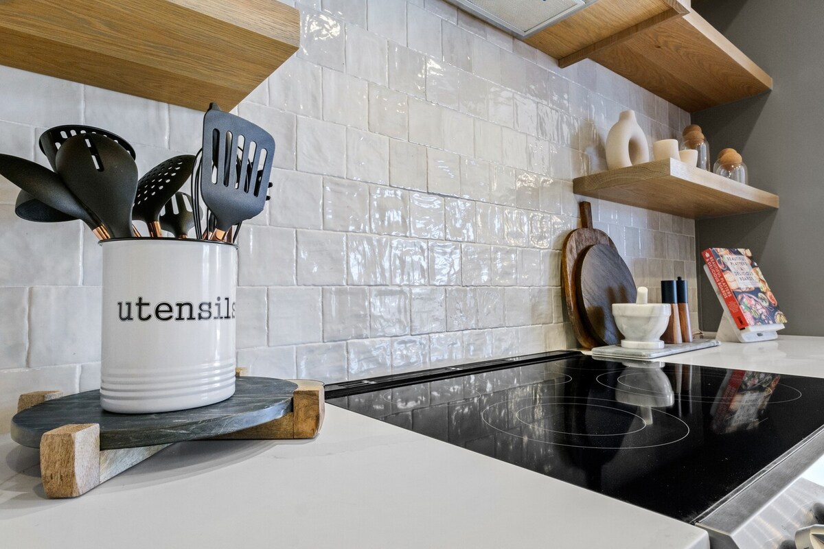 Apollo House | Luxury Retreat in Rogers. Sleeps 11 - Foto 24
