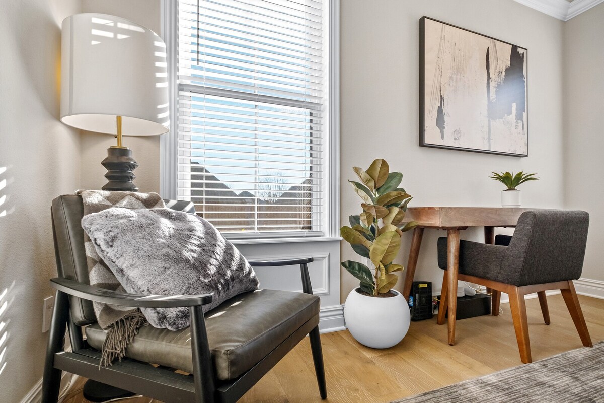 Apollo House | Luxury Retreat in Rogers. Sleeps 11 - Foto 29