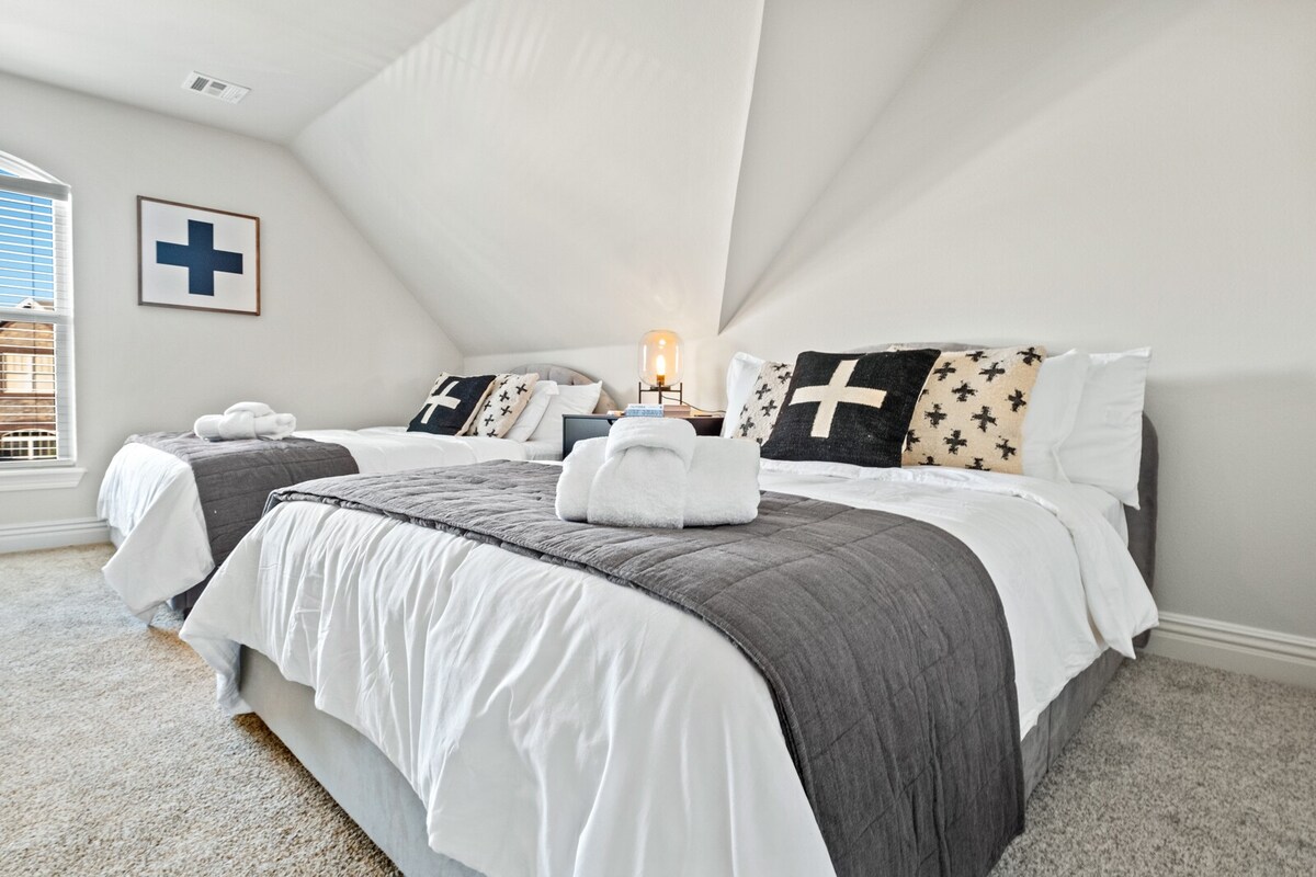 Apollo House | Luxury Retreat in Rogers. Sleeps 11 - Foto 38