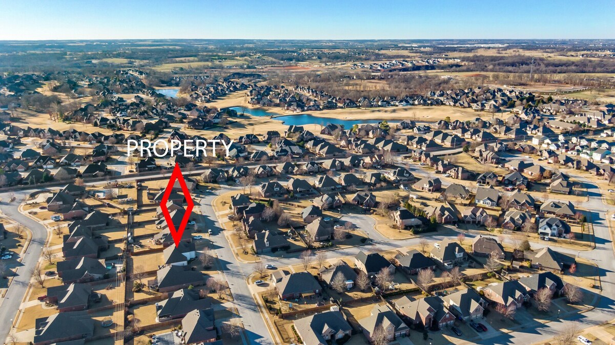 Apollo House | Luxury Retreat in Rogers. Sleeps 11 - Foto 45