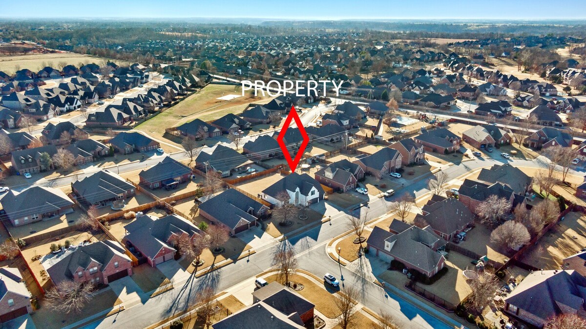 Apollo House | Luxury Retreat in Rogers. Sleeps 11 - Foto 46