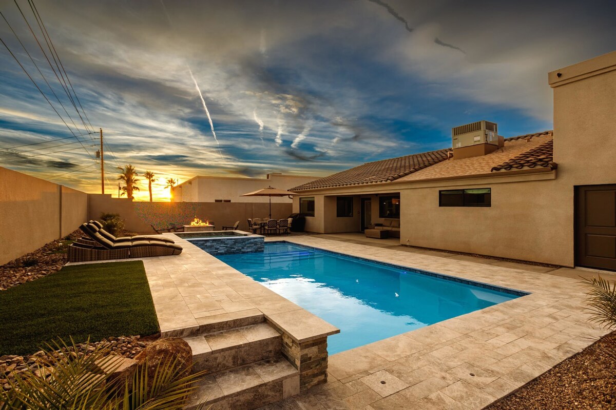Stunning New Build | Heated Pool & Spa