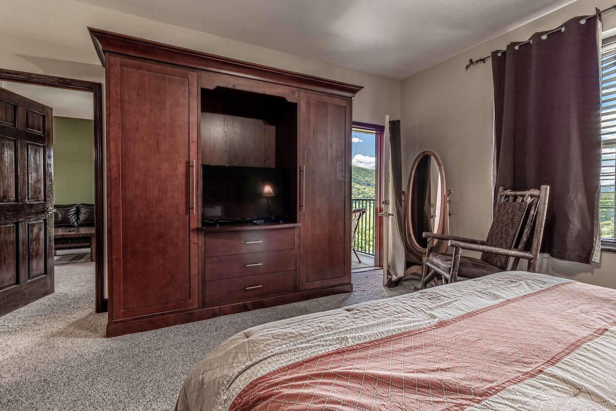 6005 Big Bear