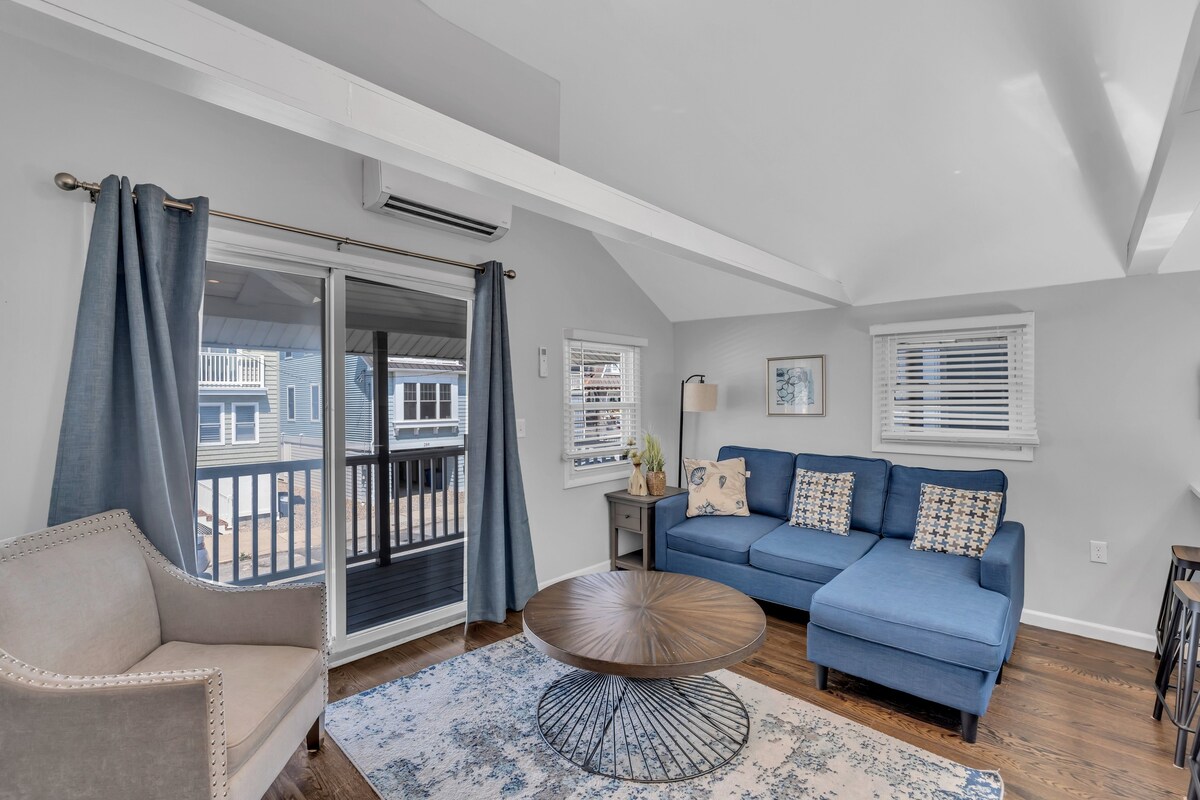 2BR 1BA Steps to the Sand II