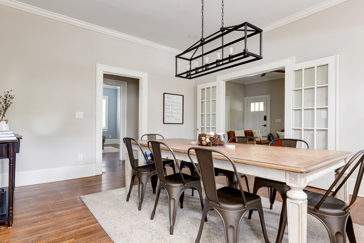 Adorable Home. Close to Everything. Great Location - Foto 6