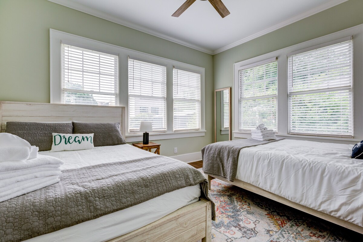 Adorable Home. Close to Everything. Great Location - Foto 30
