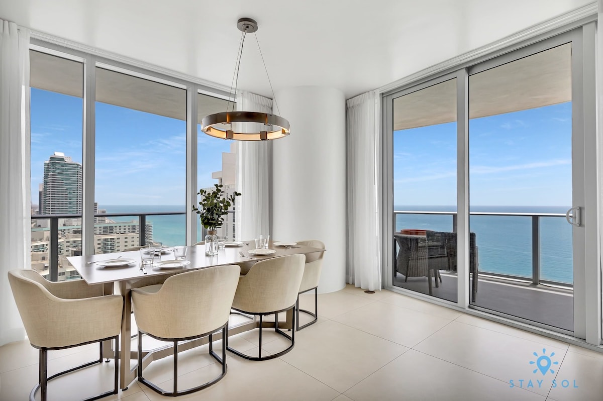 Insane Ocean View Balcony |Beachfront Resort+Pools