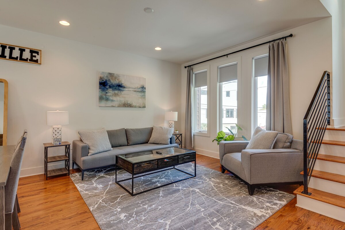 Modern East Nash - 2 Bedroom, 8 min to DT!