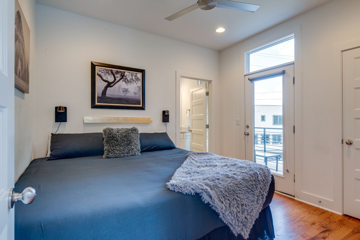 Modern East Nash - 2 Bedroom, 8 min to DT!
