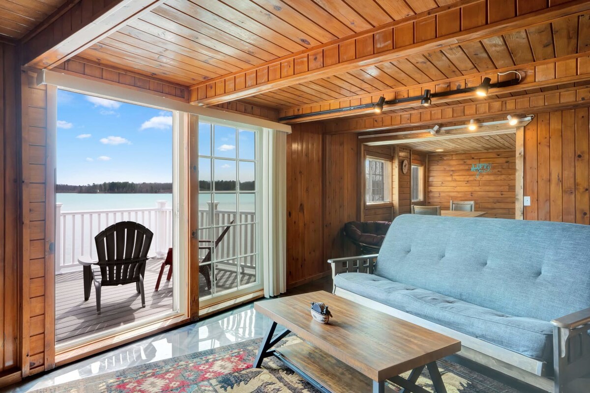 Private balcony with beach access on Fife Lake