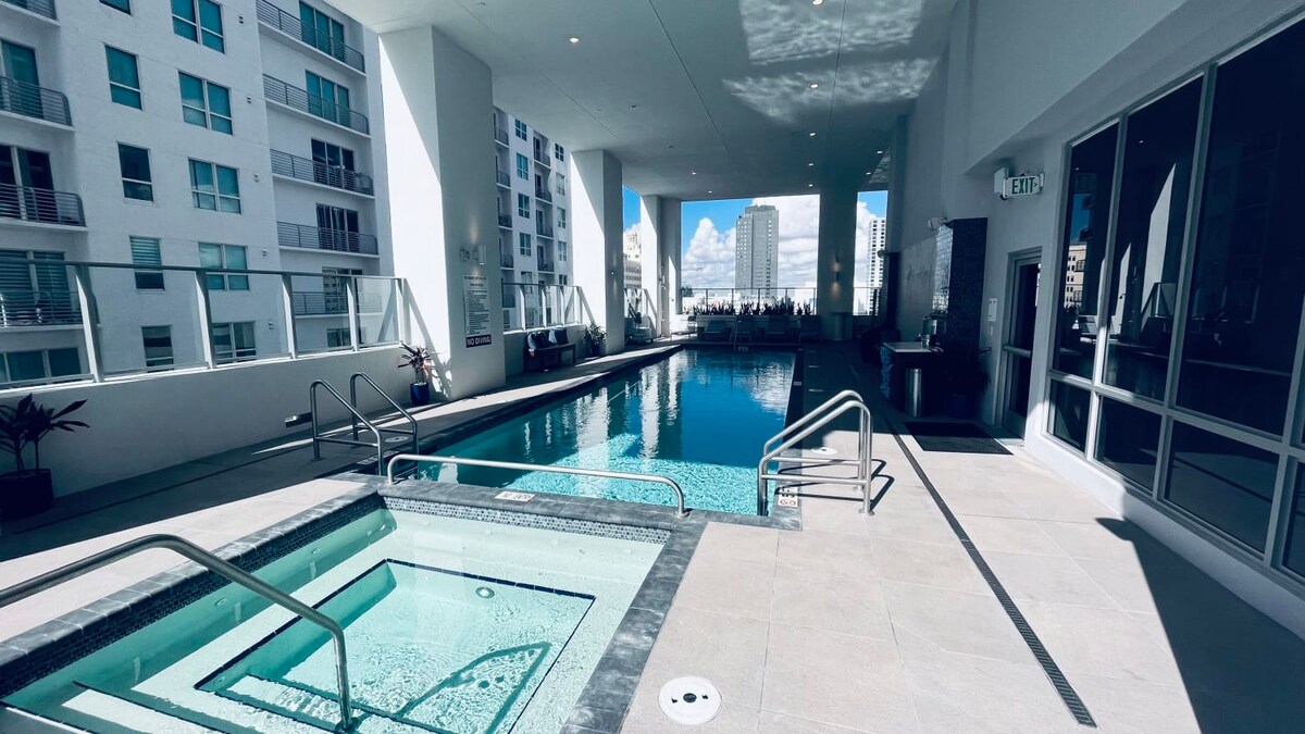 Downtown Miami Studio with Bay & Skyline Views - Foto 21