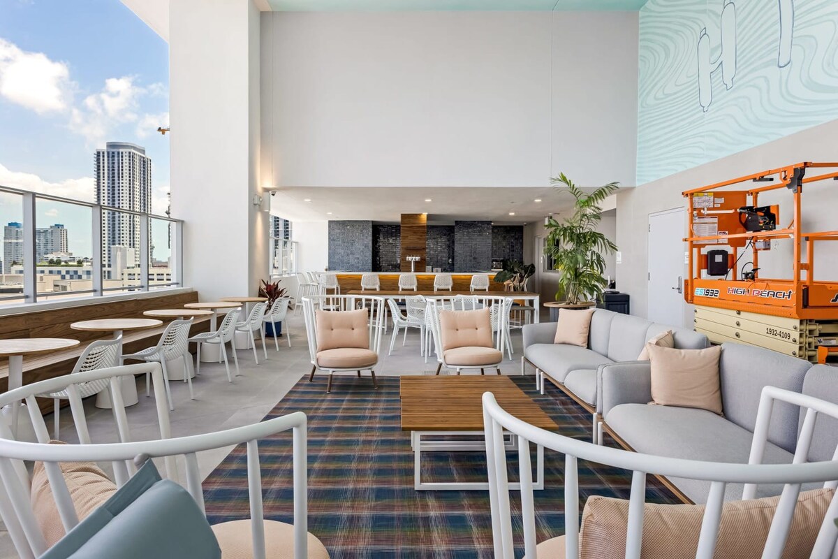 Downtown Miami Studio with Bay & Skyline Views - Foto 27