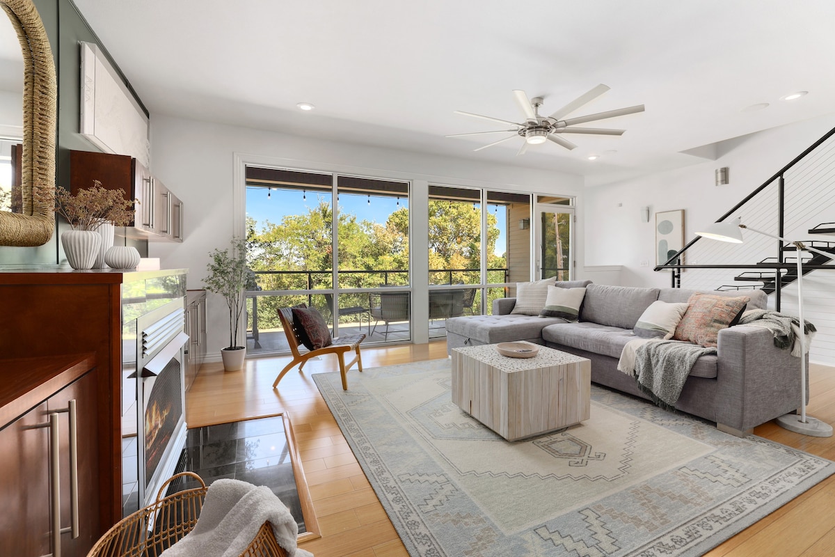 Noble Nest - 5 Min to Downtown and U of A