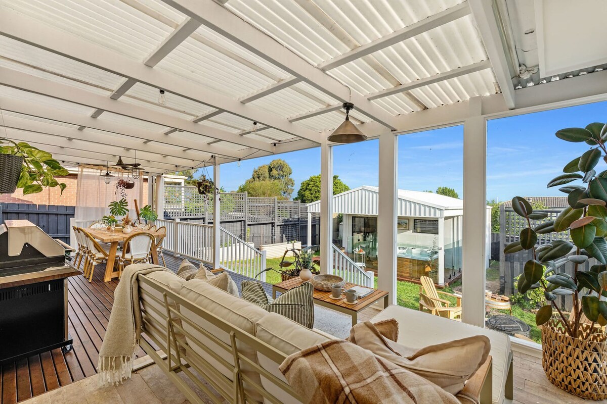 Outdoor Alfresco / Backyard