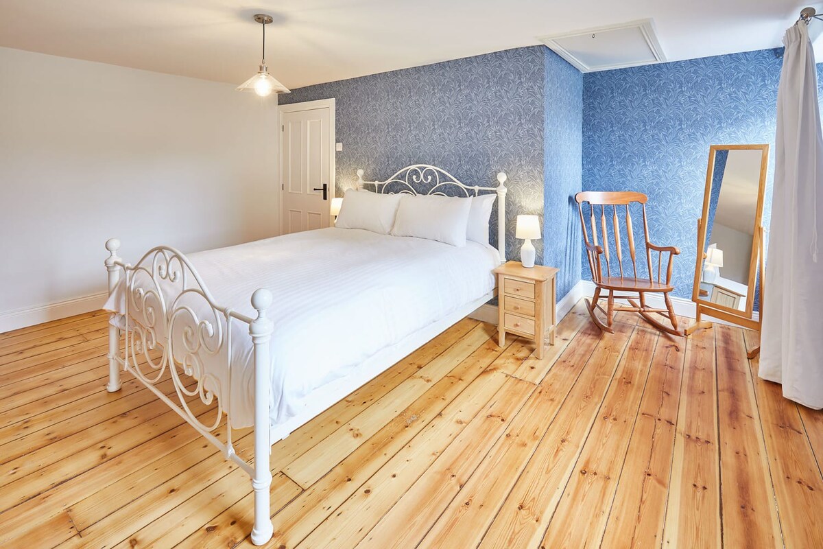 Kenmore, Corbridge - Host & Stay