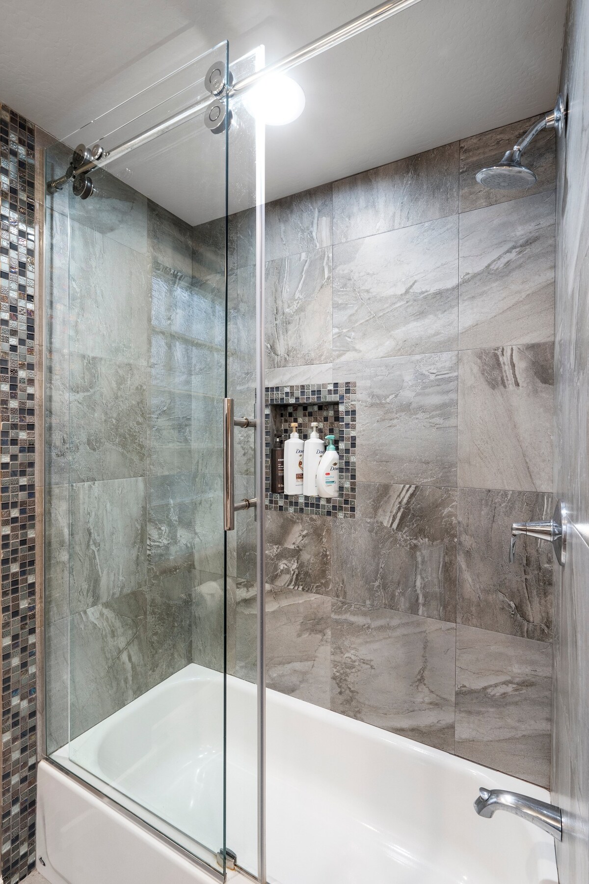 Villa Medano: Luxe Home | Heated Infinity Pool | Minutes to Old Town Scottsdale - Foto 28
