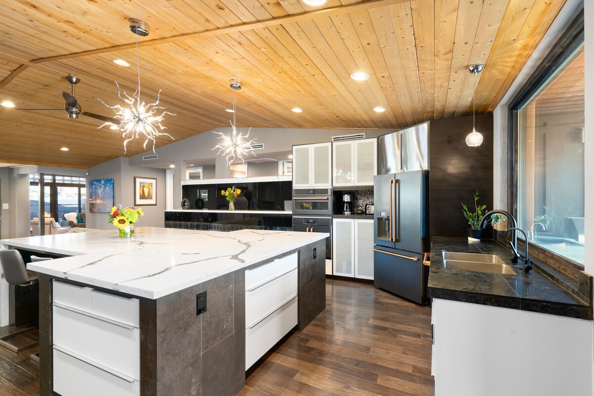 Villa Medano: Luxe Home | Heated Infinity Pool | Minutes to Old Town Scottsdale - Foto 16