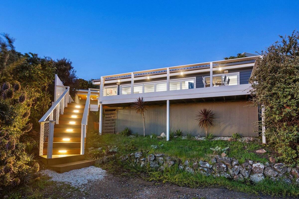 The Bay Retreat