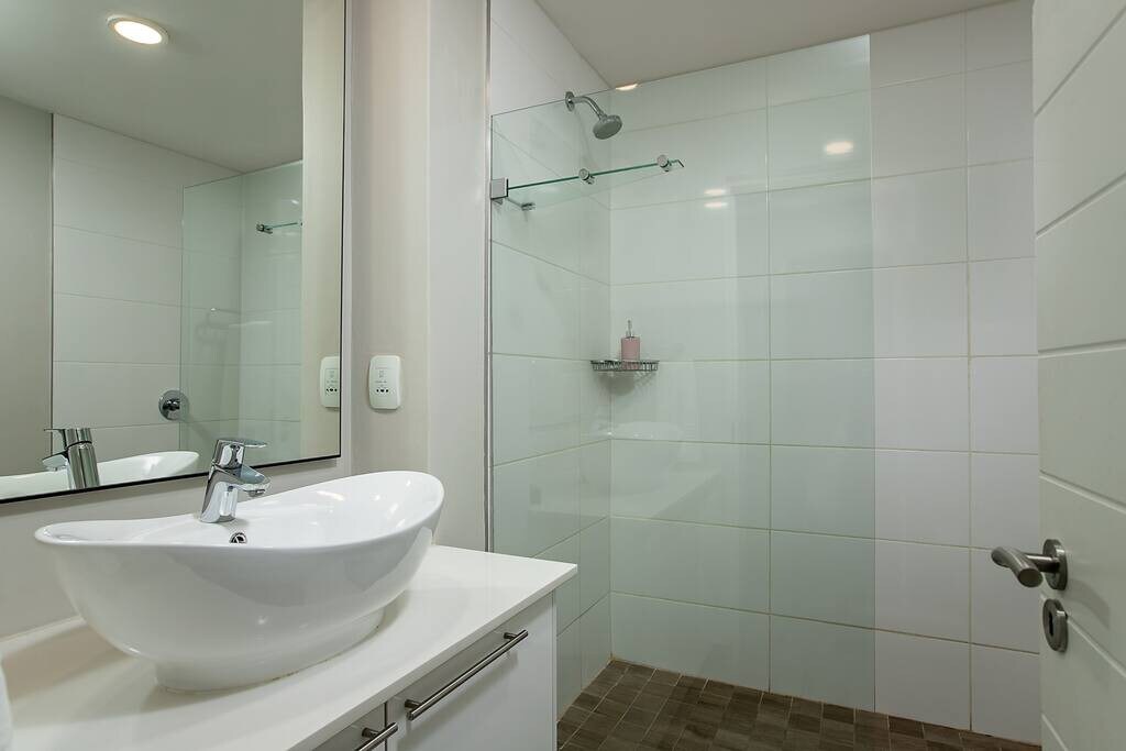 Regency 1 Bedroom Executive Apartments