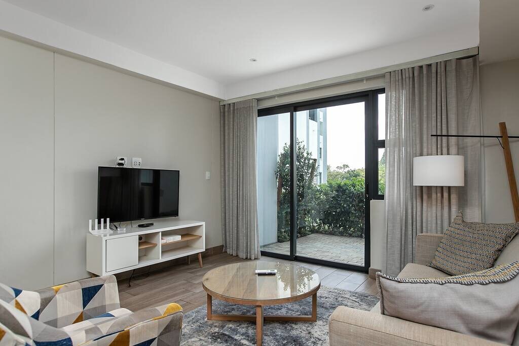 Regency 2 Bedroom Luxury Apartment