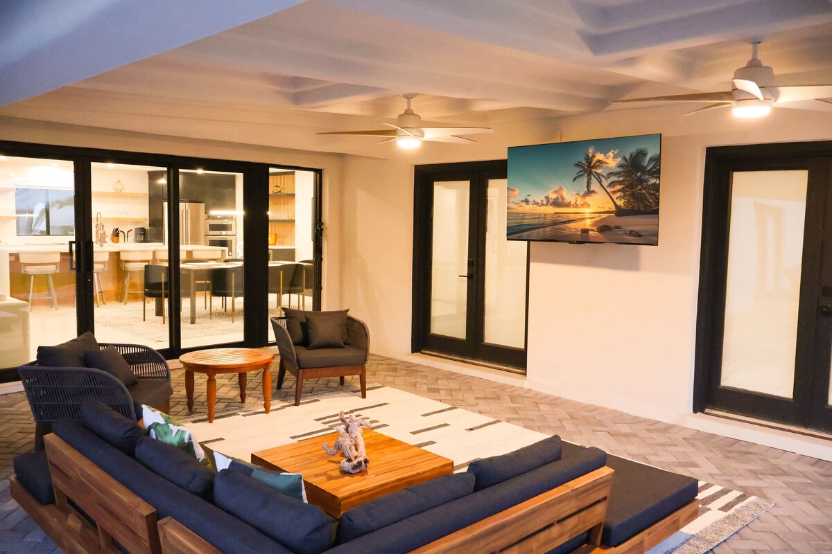 Villa Makena: Huge Luxe Home | Pickleball Court | Heated Pool | Great for Groups - Foto 36